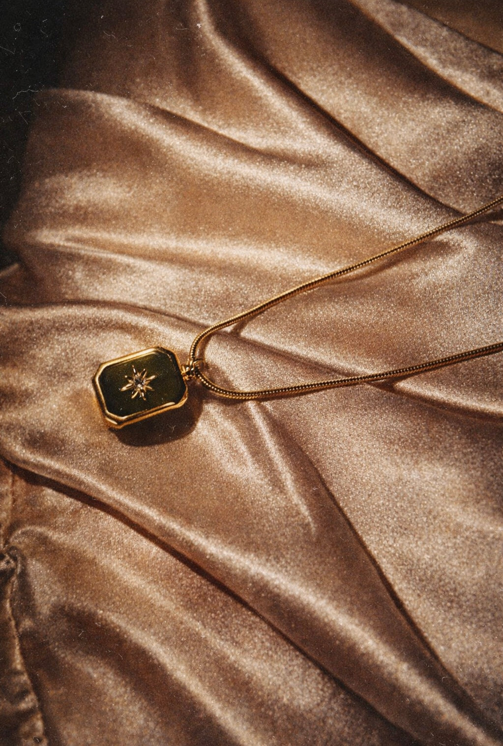 Astra Luxe Pendant