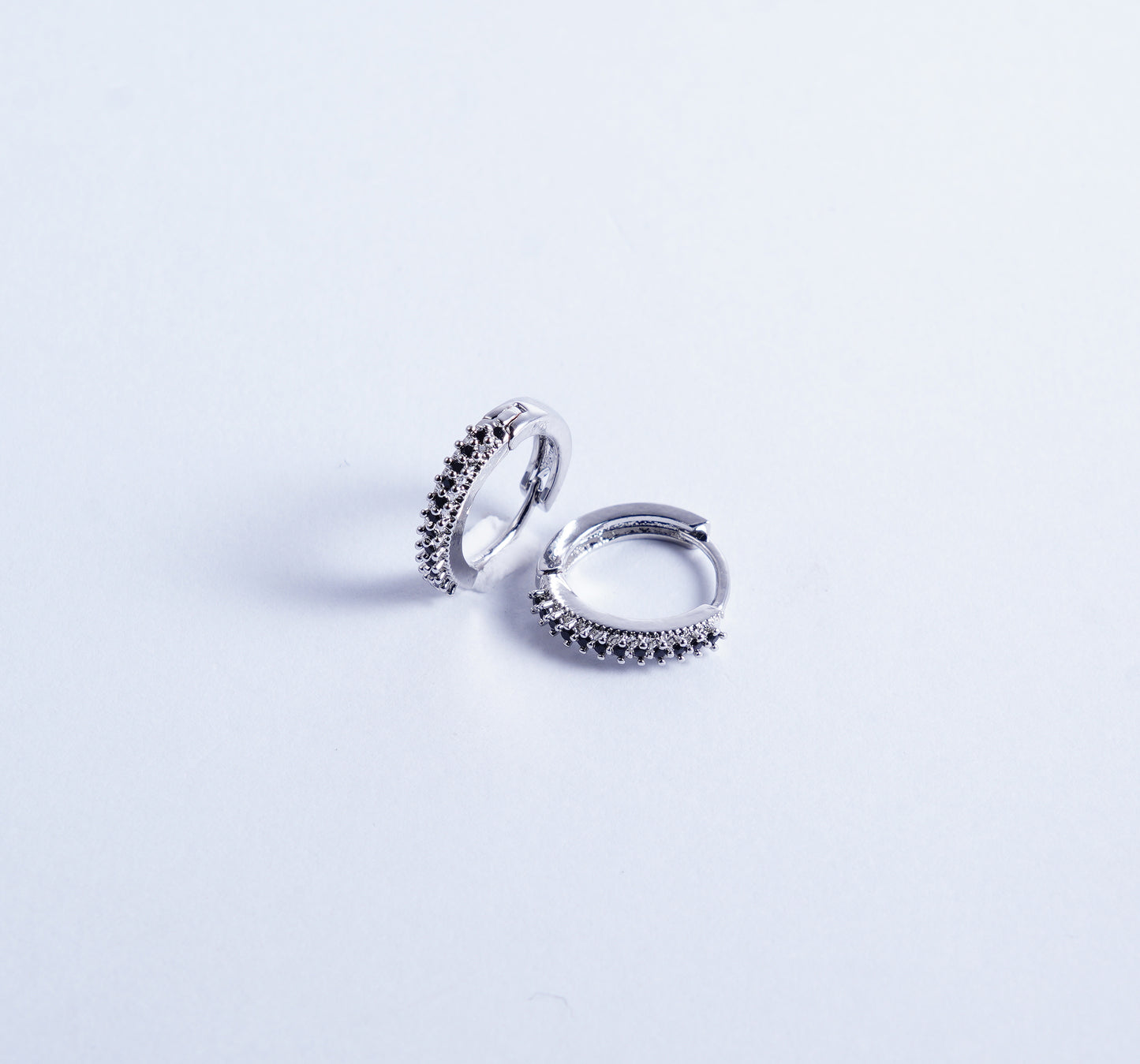 Mini Muse hoops