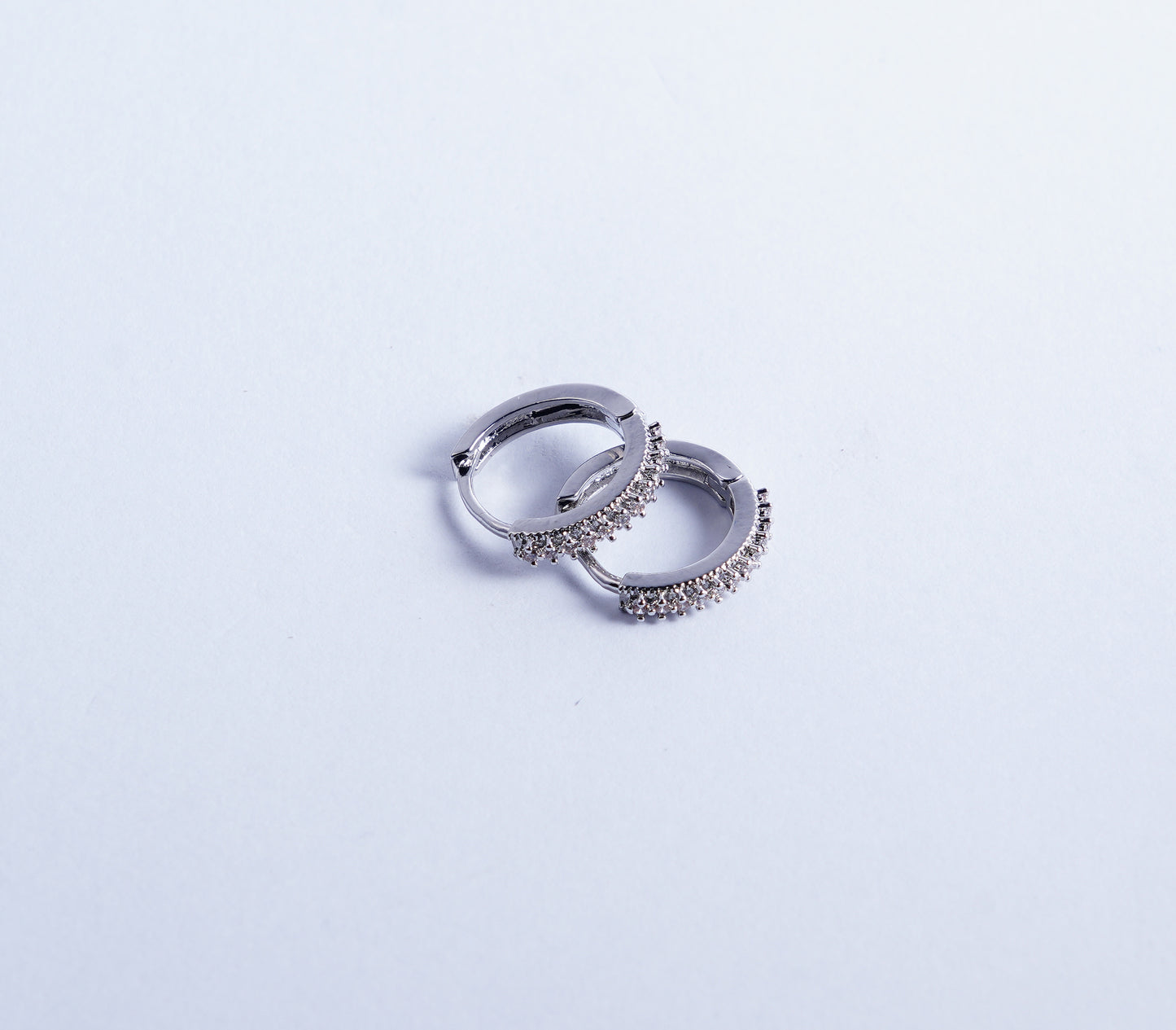 Mini Muse hoops